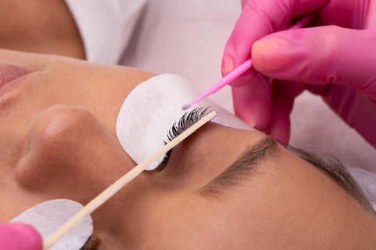 How Long Does It Take to Learn Eyelash Extensions? (Course Duration Explained)