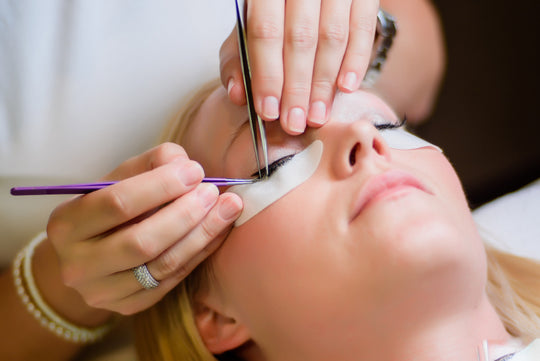The Business of Lashes: How to Attract and Retain Clients in a Competitive Market